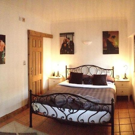 Tanglewood Gatwick Bed & Breakfast Bed and Breakfast Crawley  Kamer foto